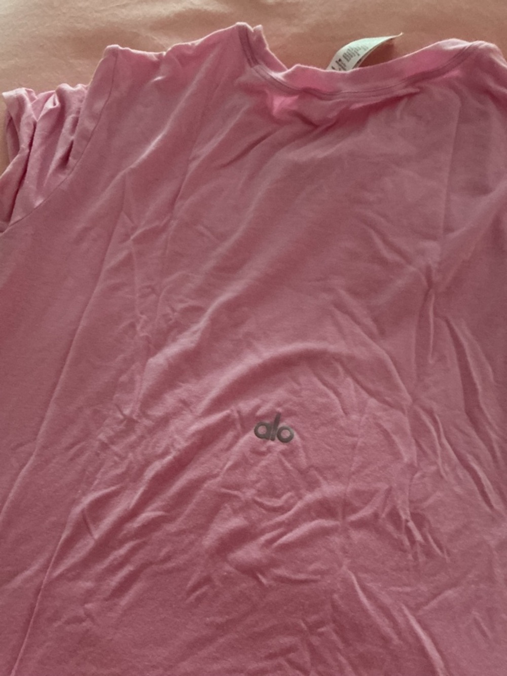 ALO Yoga Pink Short Sleeve Crewneck Tee - Picture 3 of 4